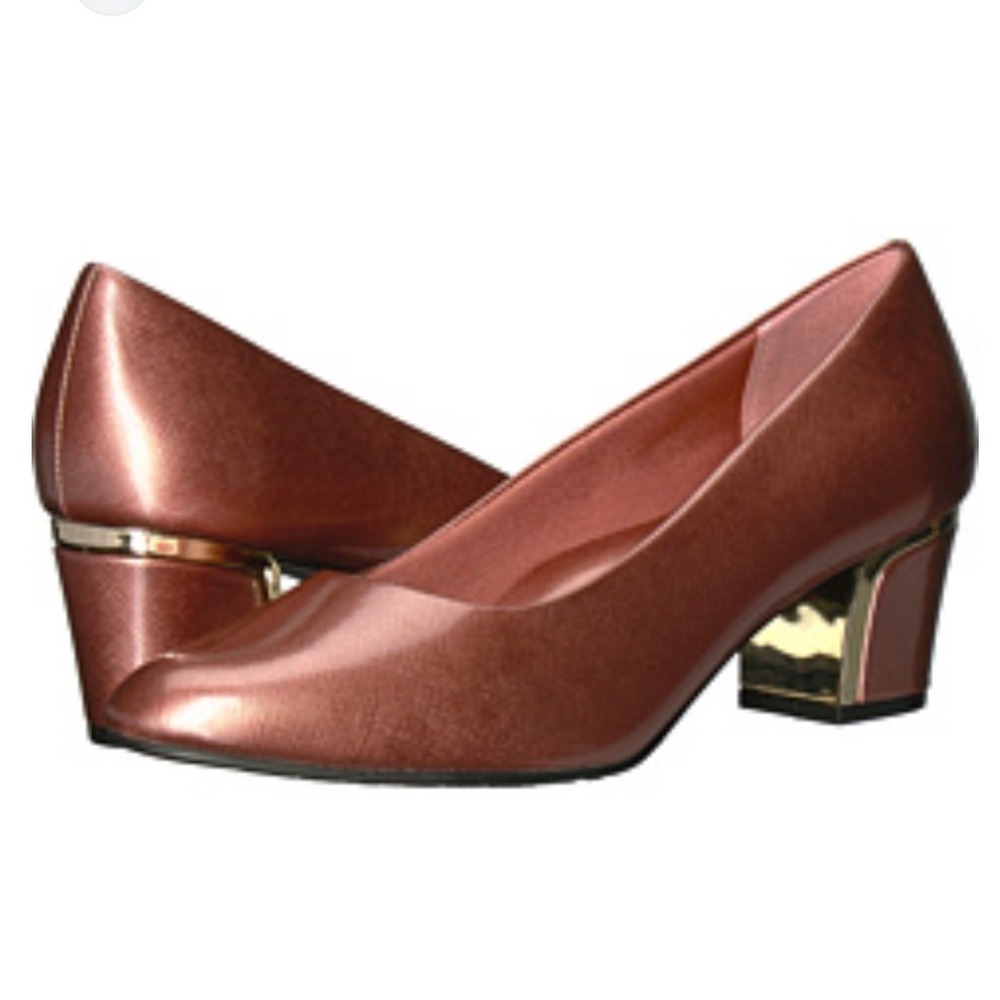 Soft Style Hush Puppies Deanna Rose Pink Metallic Block Heel Pumps 8.5 Wide